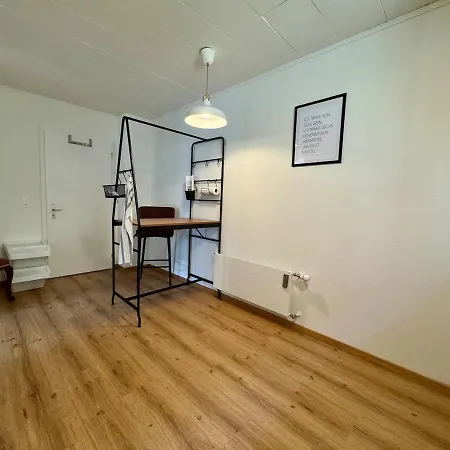 Spacious, Stylish & Apartment, Great Excursions In Surrounding Area Appartamento