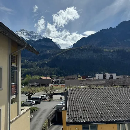 Spacious, Stylish & Apartment, Great Excursions In Surrounding Area