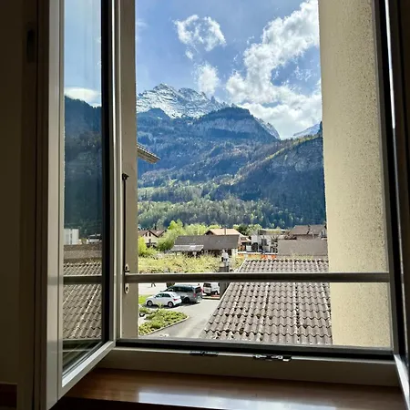Appartamento Spacious, Stylish & Apartment, Great Excursions In Surrounding Area Meiringen