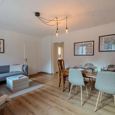 Spacious, Stylish & Apartment, Great Excursions In Surrounding Area Apartamento *