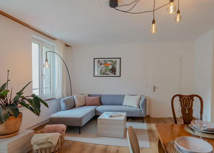 Spacious, Stylish & Apartment, Great Excursions In Surrounding Area Мейринген