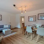 Spacious, Stylish & Apartment, Great Excursions In Surrounding Area Appartement *